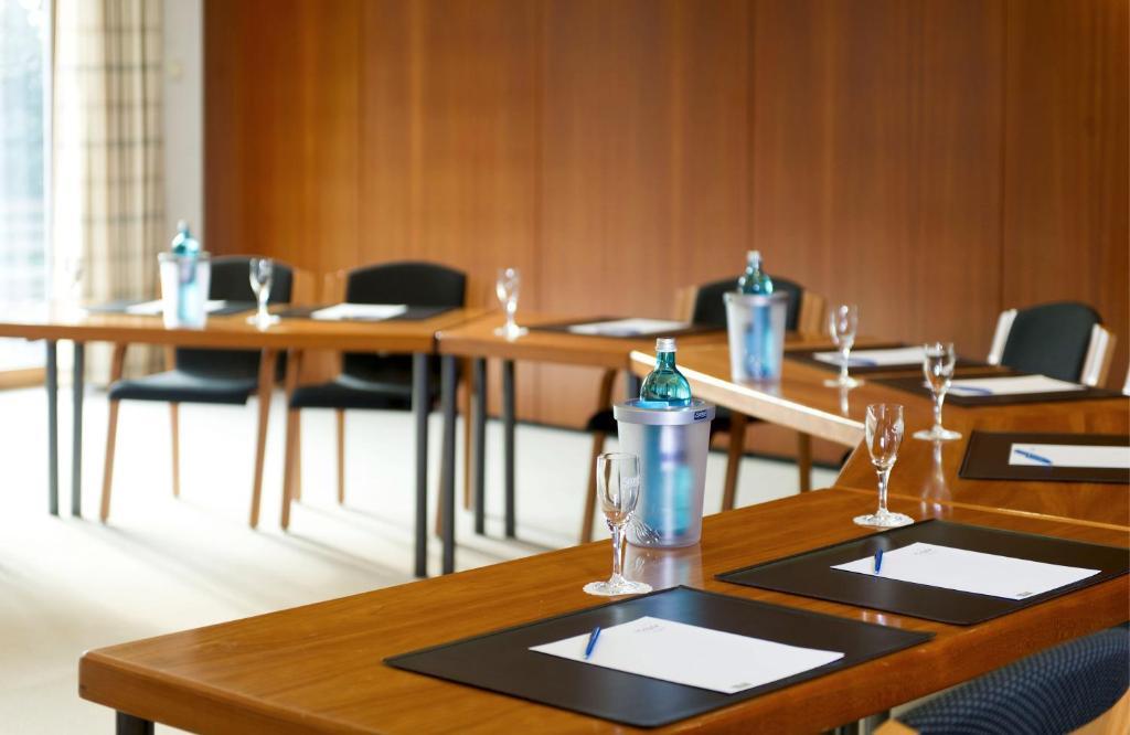 Maifeld Sport- Und Tagungshotel Werl Exterior foto